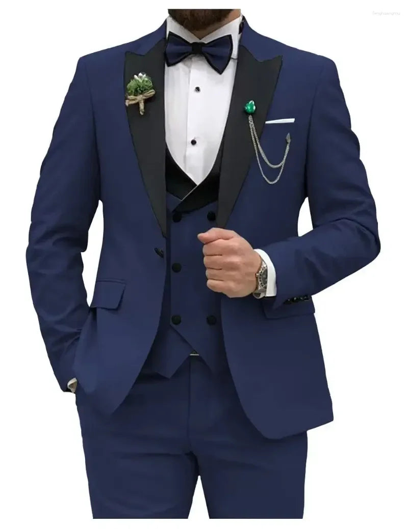 Ethan | Classic men's wedding guest suit | Three-piece suit | Formal attire 5